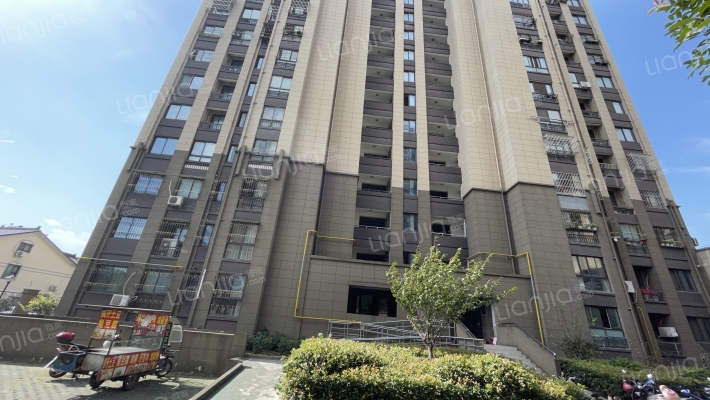 新天地生活广场外景图