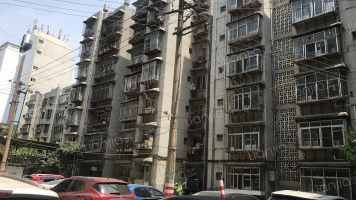 昆明一建建设集体有限公司立夏路住宅区外景图