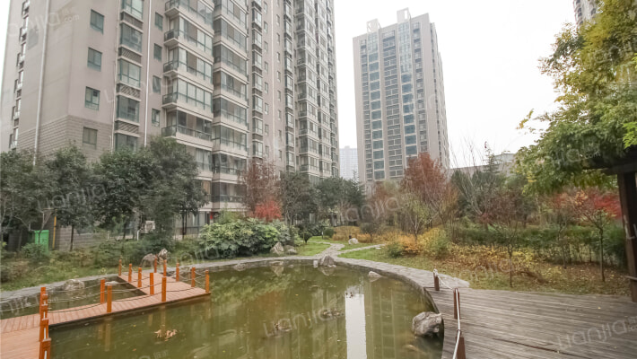 建大洋房外景图