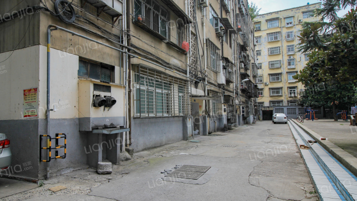 矿山小区外景图