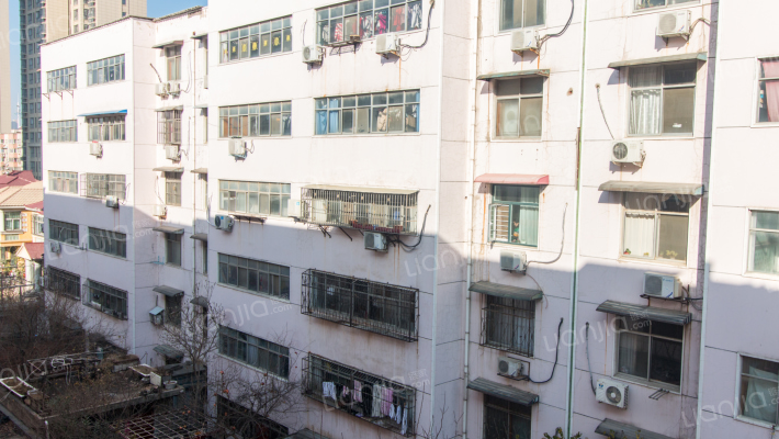 中原公司家属院外景图