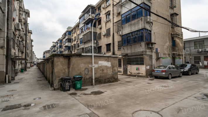 银春新苑外景图