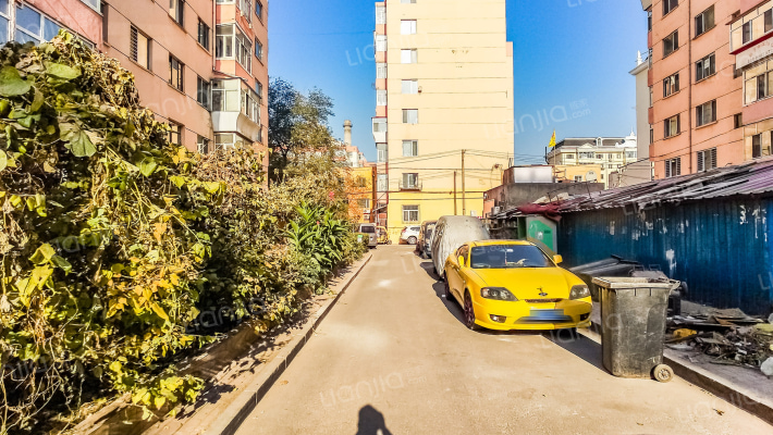 乡社街东区外景图