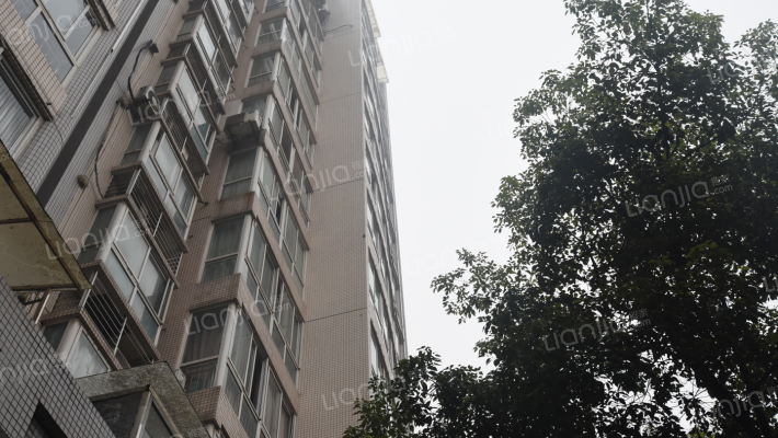 山水绿城外景图