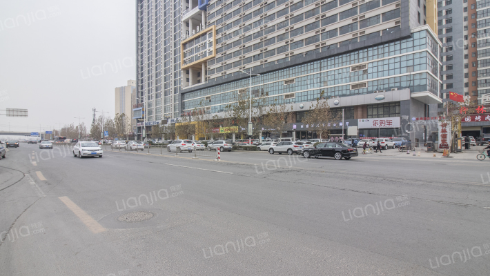 一米阳光国际公寓外景图