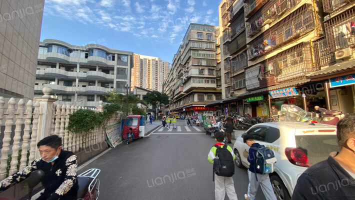 衣铺街31号外景图