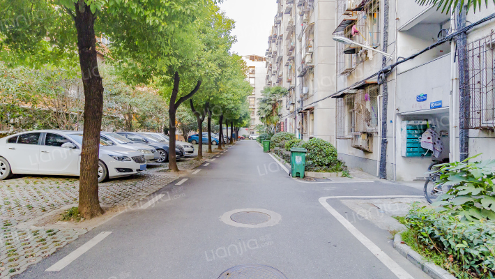 常青苑小区外景图