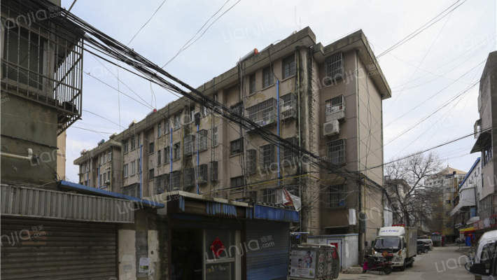 粮食局宿舍外景图