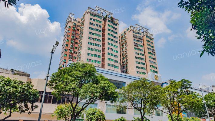 华盛大厦外景图