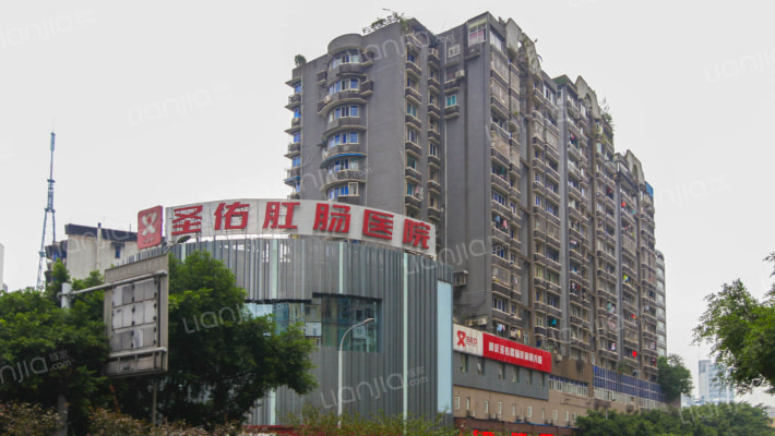 地产大厦外景图