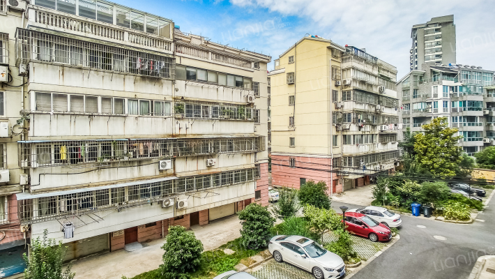 松鹤社区外景图