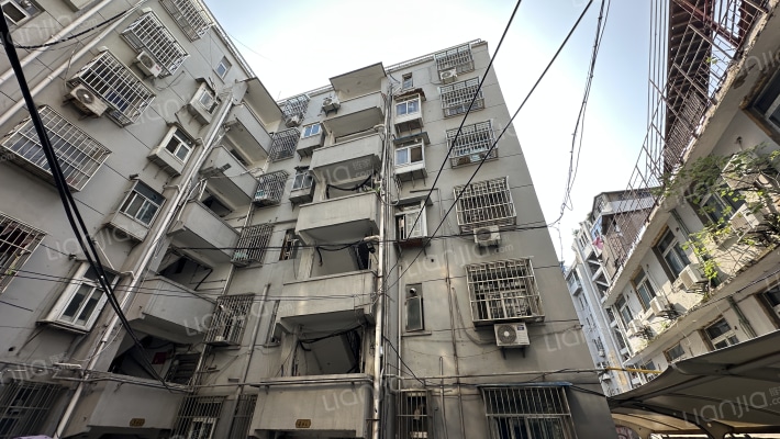 铁路十一宿舍外景图