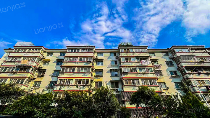 清棉南院外景图