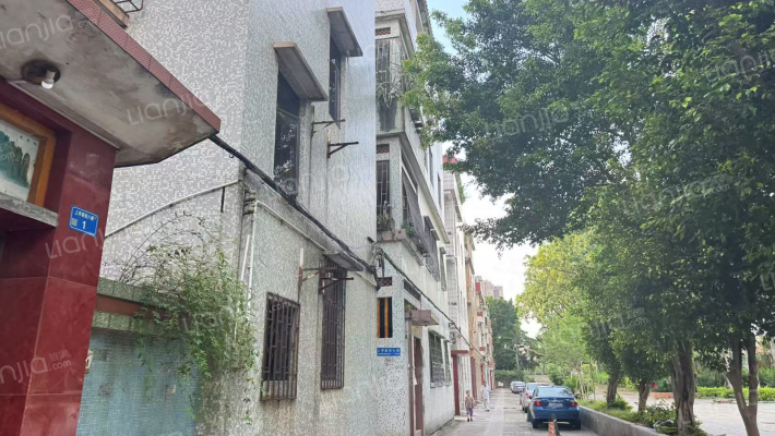 上亭新街外景图