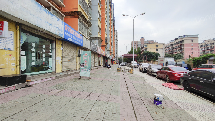 金源纳帕溪谷朗郡外景图