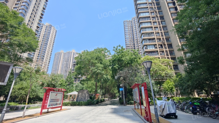 藏龙福地外景图