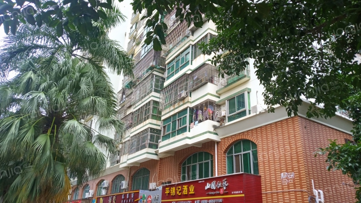 宇建大厦外景图