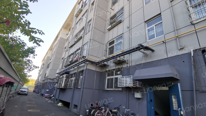 一中家属院外景图