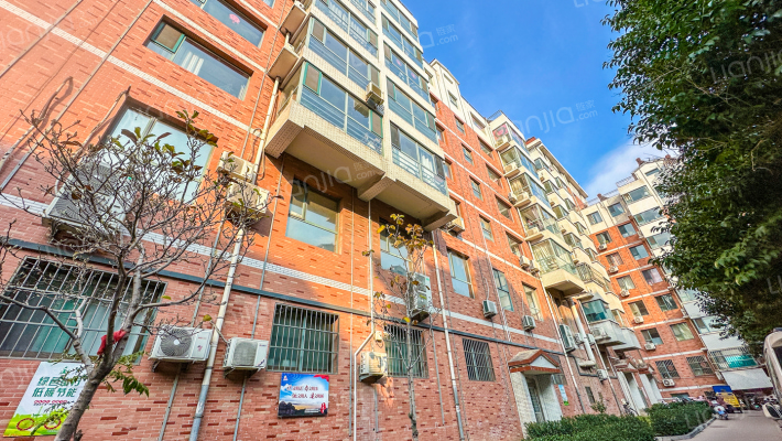 鑫苑小区外景图