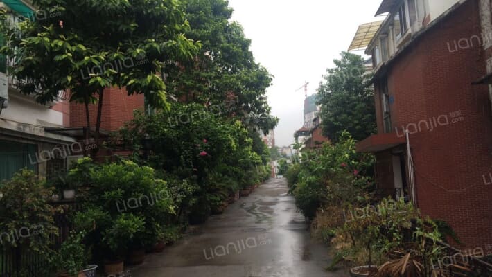 半山花园外景图