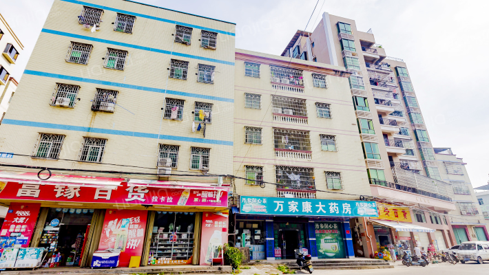 華庭新苑外景图