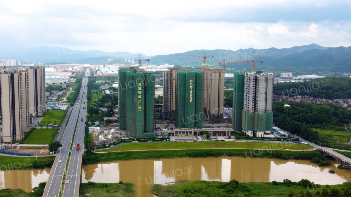 禹洲德信云江府外景图