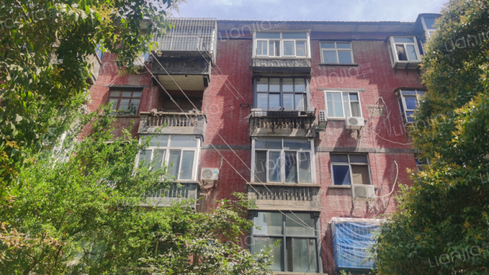 橡胶三厂家属院外景图