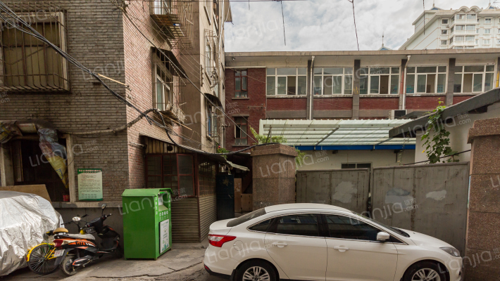 城关区蔬菜公司家属院外景图