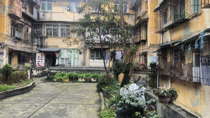 幸福路20号外景图