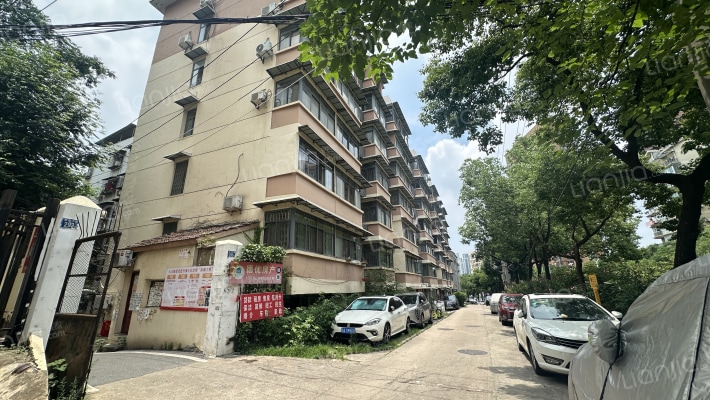 汉阳市政机械化宿舍外景图