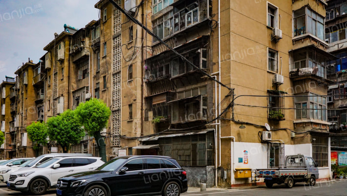 襄阳市襄州区教体局家属院外景图