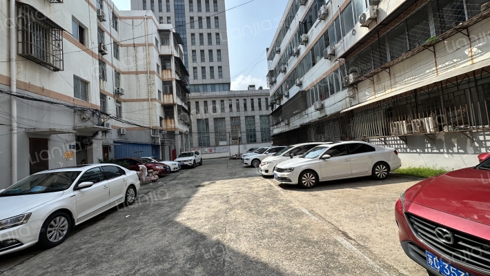 和谐小区外景图