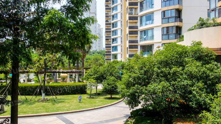 开元广场外景图