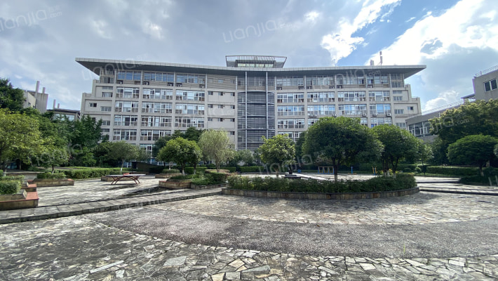 电子科技大学西区科技园外景图