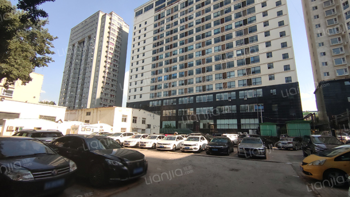 青城国际公寓外景图