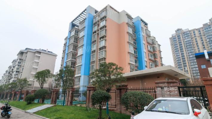 瓦胡同家属院外景图