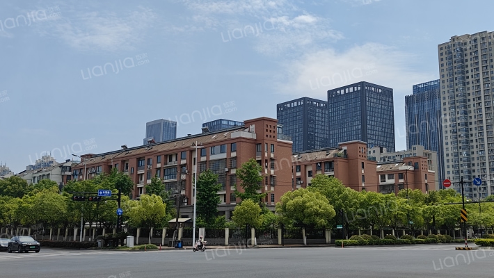 荣星南苑外景图