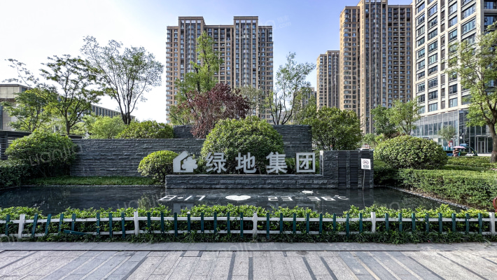 绿地博海大厦外景图