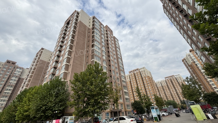 依水佳苑二期外景图