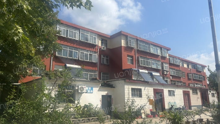 松龄东路55号小区外景图