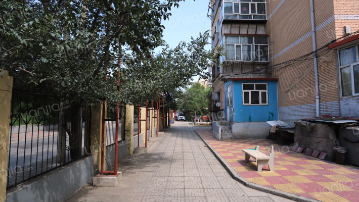 铁东社区外景图