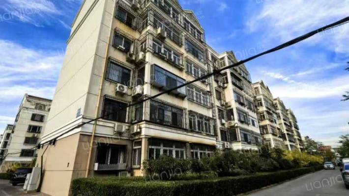 晨晖北里外景图