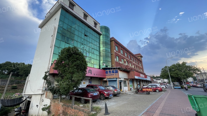 泉盛社区外景图