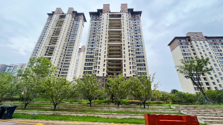 路劲时代城天峦外景图