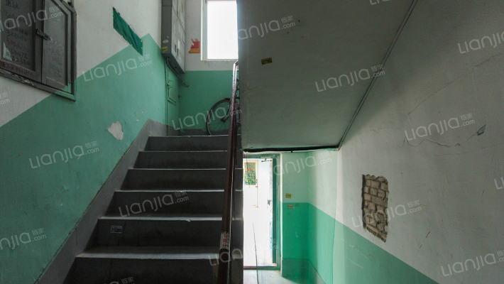 新建路194号外景图