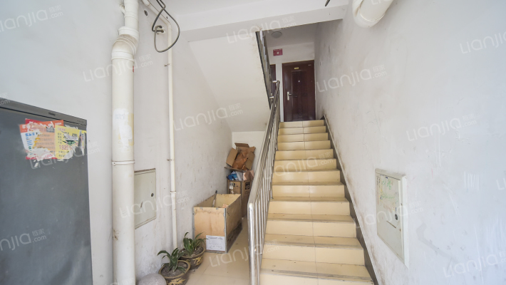 华庆花园外景图