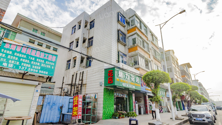 景翠花园外景图