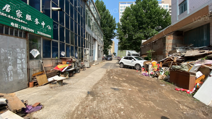 邮电局四号宿舍楼外景图