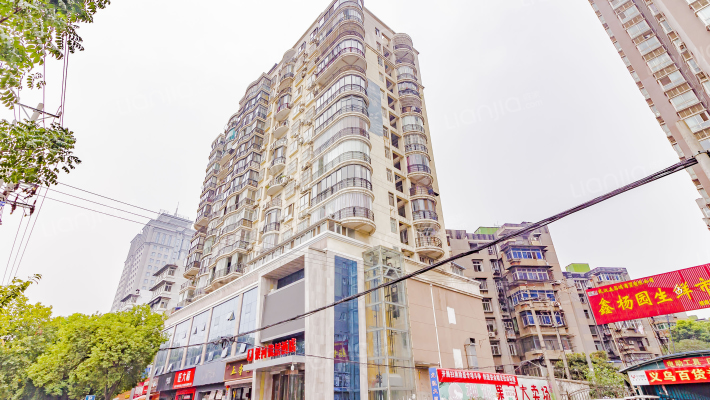 龙凯大厦外景图