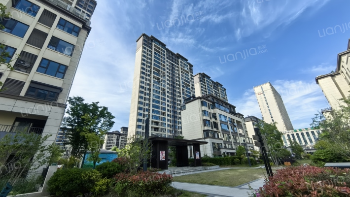 石榴盐渎院子外景图